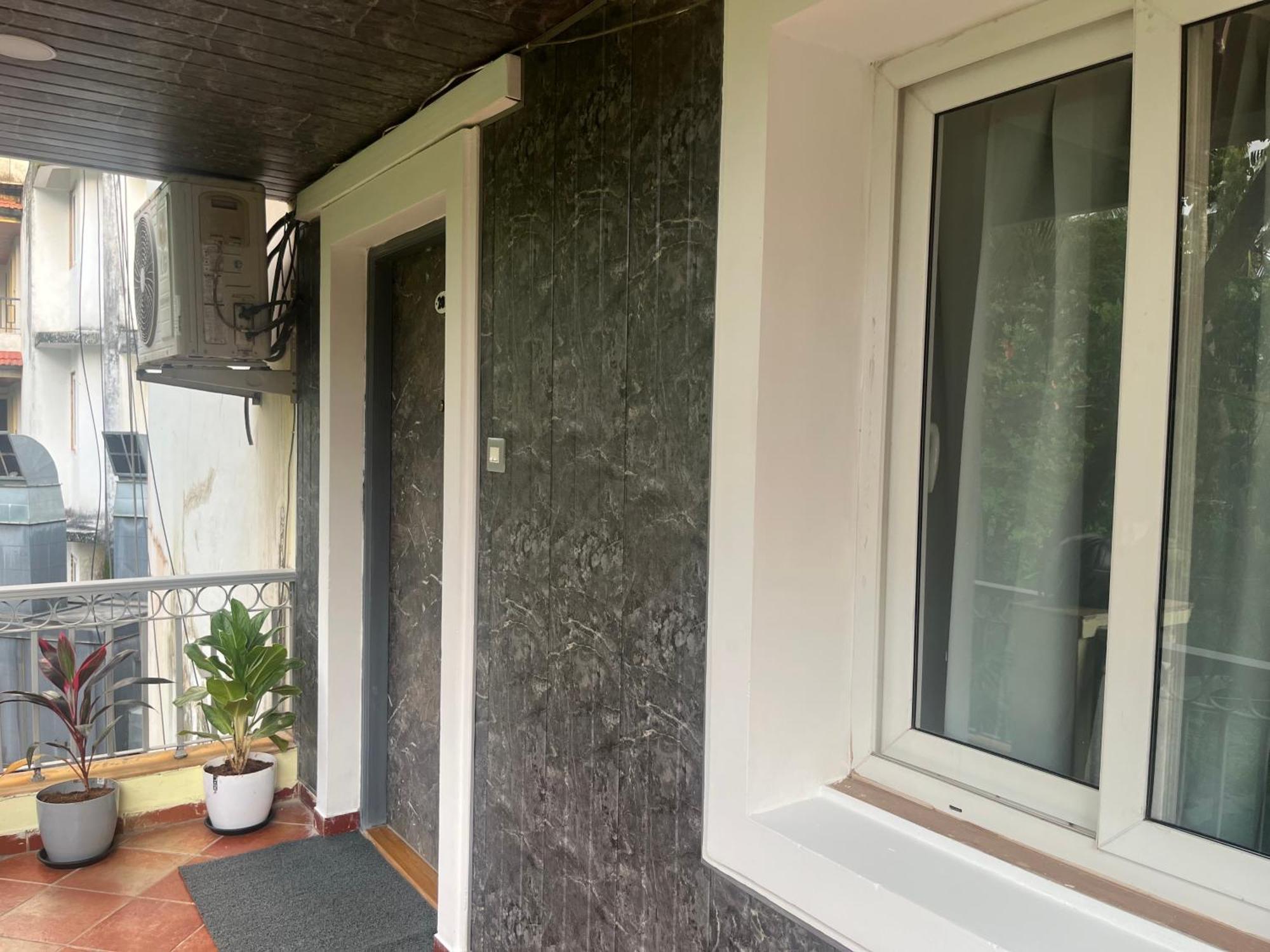 Areia De Goa, Comfort Stay Apartment Near Baga Beach Esterno foto